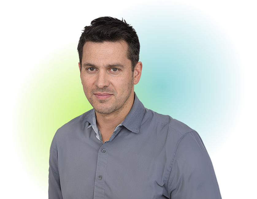 Noam Lamdan - Toronto-based real estate sales representative